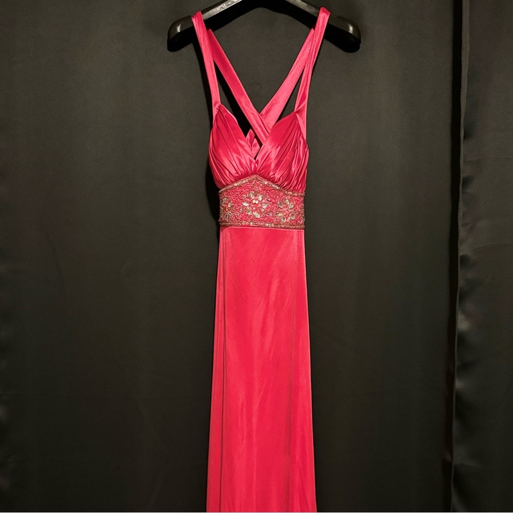CITY STUDIO Pink Halter Prom Full-Length Prom Dress